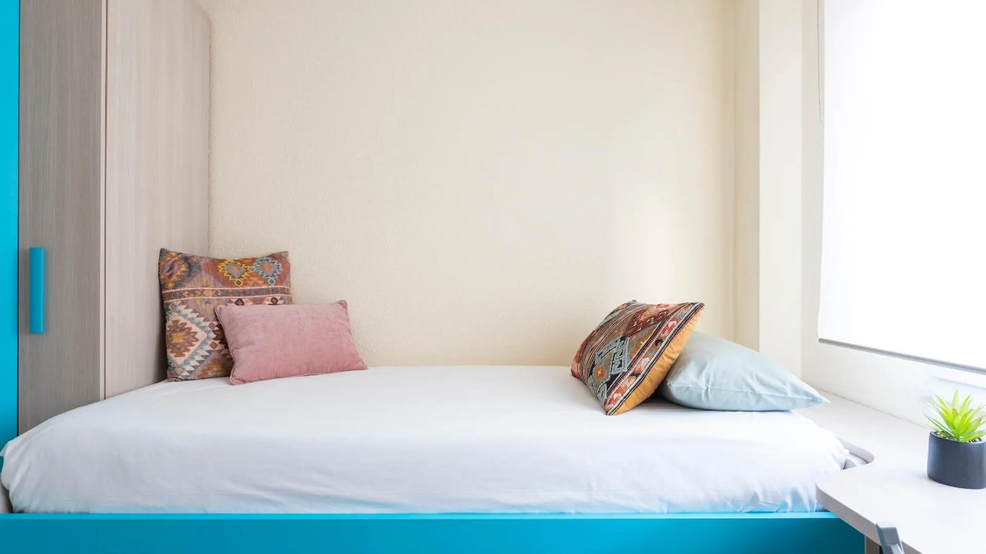 Apartamento Cerca Estaciones Santander 0*,  Spain